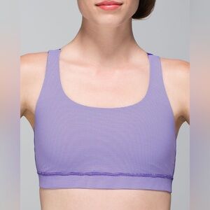 Lululemon Energy Bra
Wee Stripe Bruised Berry / Cool Breeze / Bruised Berry